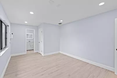 699 NE 40th Street, Oakland Park, FL 33334 - Photo 30