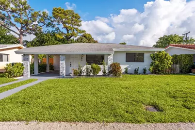 699 NE 40th Street, Oakland Park, FL 33334 - Photo 1