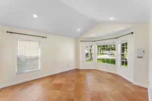 13053 Meadowbreeze Dr, Wellington, FL 33414 - Photo 12