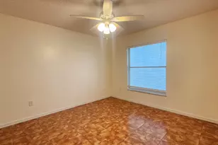 13053 Meadowbreeze Dr, Wellington, FL 33414 - Photo 38