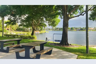 13053 Meadowbreeze Drive, Wellington, FL 33414 - Photo 48