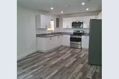 1097 Wilkinson Road #B, Lake Worth, FL 33462 - Photo 6