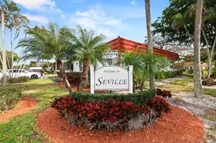 4 Seville Terrace, Delray Beach, FL 33446 - Photo 2