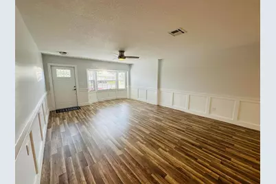141 NE Sagamore Terrace, Port Saint Lucie, FL 34983 - Photo 10