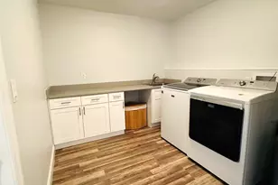 141 NE Sagamore Terrace, Port Saint Lucie, FL 34983 - Photo 32