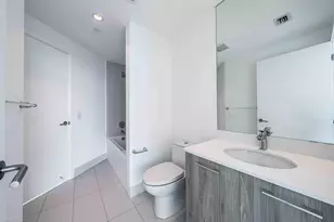 501 NE 31st St, Miami, FL 33137 - Photo 20