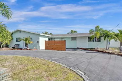 1710 SW 6th Avenue, Pompano Beach, FL 33060 - Photo 2