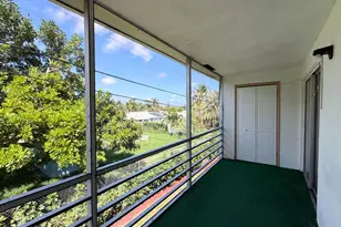 3402 Cynthia Ln, Lake Worth, FL 33461 - Photo 10