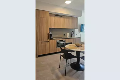 121 NE 5th Street #2406, Miami, FL 33132 - Photo 6