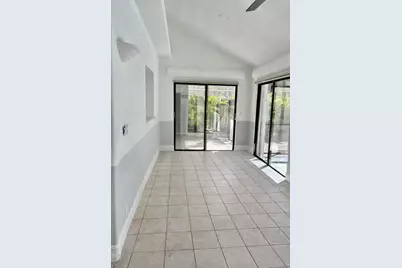 19143 Fairlawn Way, Boca Raton, FL 33434 - Photo 8