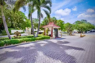 616 NW 13th St, Boca Raton, FL 33486 - Photo 2