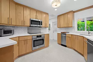 2809 NE 25th St, Fort Lauderdale, FL 33305 - Photo 6