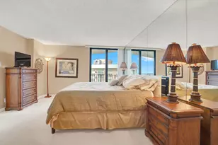 5420 N Ocean Dr, Singer Island, FL 33404 - Photo 28