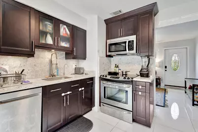 227 NE 12th Street #2, Delray Beach, FL 33444 - Photo 14