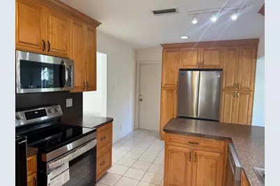 1550 NW 70th Terrace, Margate, FL 33063 - Photo 10
