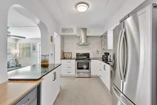 1246 Johnson St, Hollywood, FL 33019 - Photo 10