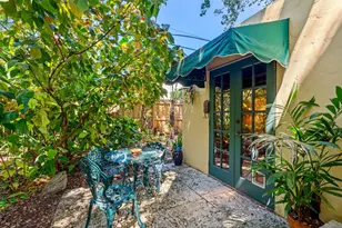 825 Alamanda St, Boca Raton, FL 33486 - Photo 32