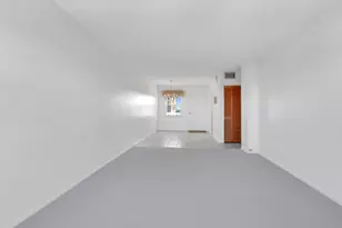 2555 NE 11th St, Fort Lauderdale, FL 33304 - Photo 10