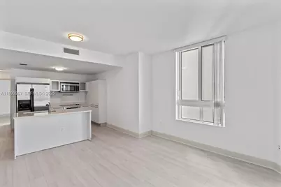 1900 N Bayshore Drive #1810, Miami, FL 33132 - Photo 6