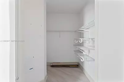 1900 N Bayshore Drive #1810, Miami, FL 33132 - Photo 14