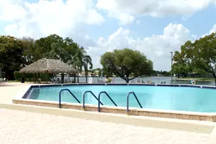 1100 Colony Point Circle Circle, Pembroke Pines, FL 33026 - Photo 26