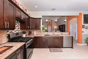 329 NW Treeline Trce, Port Saint Lucie, FL 34986 - Photo 10