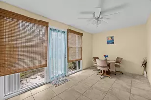 2074 SE Wild Meadow Cir, Port Saint Lucie, FL 34952 - Photo 20