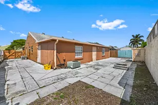 7898 Ridgewood Dr, Lake Worth, FL 33467 - Photo 26