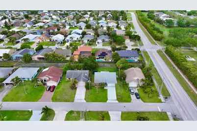 6048 Garrett Street, Jupiter, FL 33458 - Photo 2