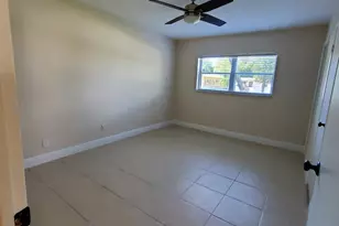 313 SW 1st Ct SW, Pompano Beach, FL 33060 - Photo 12