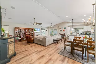 9651 SW 9th Ct, Pembroke Pines, FL 33025 - Photo 4
