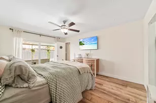 9651 SW 9th Ct, Pembroke Pines, FL 33025 - Photo 14