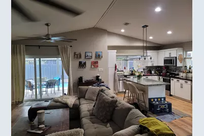 9651 SW 9th Court, Pembroke Pines, FL 33025 - Photo 4