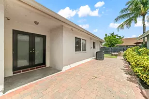 9651 SW 9th Ct, Pembroke Pines, FL 33025 - Photo 28