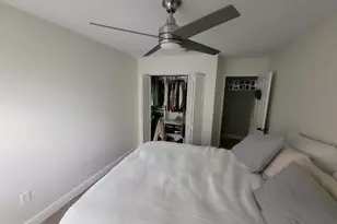 9651 SW 9th Ct, Pembroke Pines, FL 33025 - Photo 16