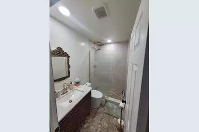 9651 SW 9th Court, Pembroke Pines, FL 33025 - Photo 10