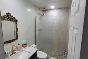 9651 SW 9th Ct, Pembroke Pines, FL 33025 - Photo 10