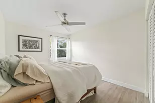 9651 SW 9th Ct, Pembroke Pines, FL 33025 - Photo 20