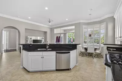 142 Viera Drive, Palm Beach Gardens, FL 33418 - Photo 32