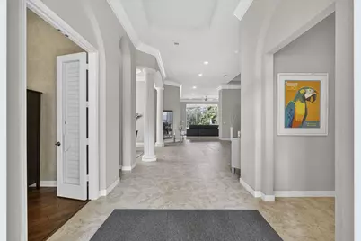 142 Viera Drive, Palm Beach Gardens, FL 33418 - Photo 8