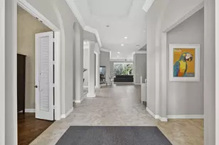 142 Viera Dr, Palm Beach Gardens, FL 33418 - Photo 8