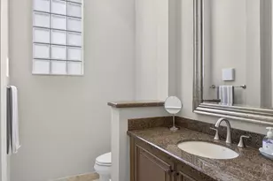 142 Viera Dr, Palm Beach Gardens, FL 33418 - Photo 20