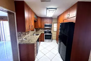 6600 Allen St, Hollywood, FL 33024 - Photo 6