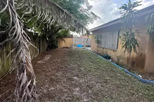 6600 Allen St, Hollywood, FL 33024 - Photo 24