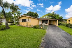 6600 Allen St, Hollywood, FL 33024 - Photo 2