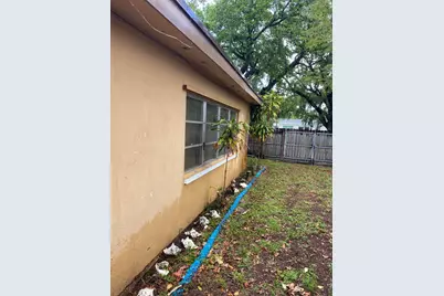 6600 Allen Street, Hollywood, FL 33024 - Photo 2