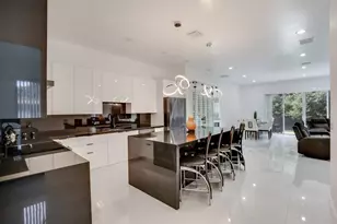 2962 NW 10th Ct, Fort Lauderdale, FL 33311 - Photo 6