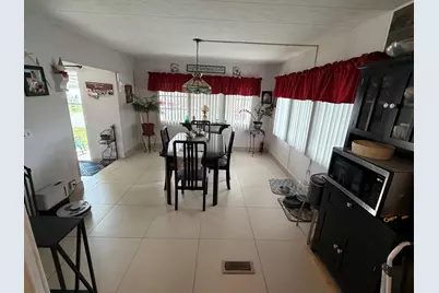 1900 SW 83rd Terrace, Davie, FL 33324 - Photo 2
