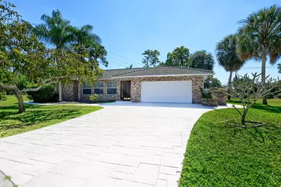 2334 Timbercreek Circle NW, Boca Raton, FL 33431 - Photo 2