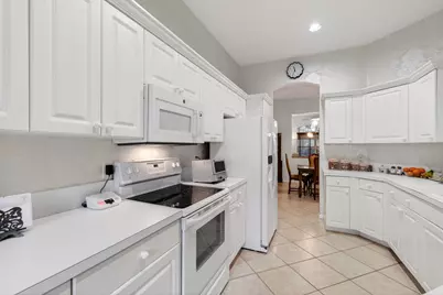7844 Rockford Road, Boynton Beach, FL 33472 - Photo 10